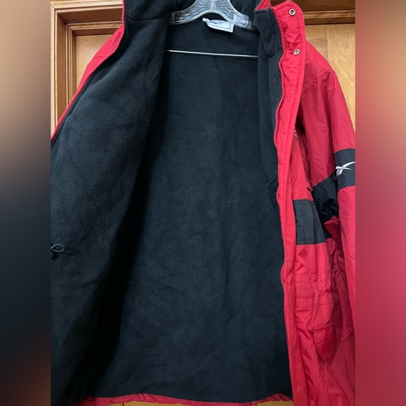 Vintage Reebok Wisconsin Badgers Fleece Lined Coat Jacket Size Large READ - Picture 3 of 16